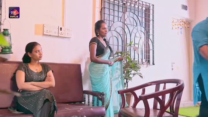 Screenshot Of Adla Badli (2025) Hindi Season 01 Episodes 1 To 3 TeFlix WEB Series