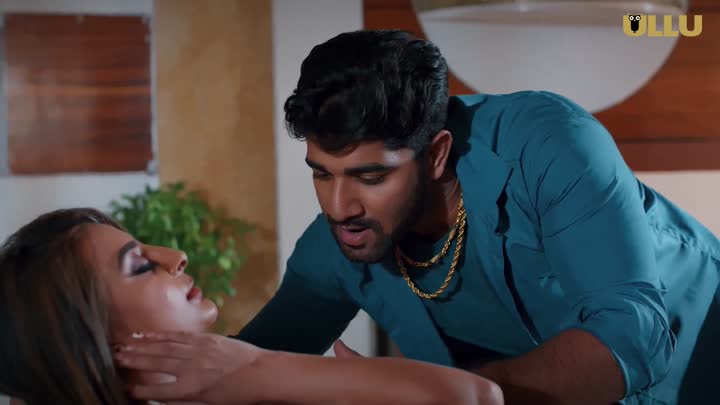 Screenshot Of Ankhiyon Se Goli Maare (2025) Hindi Season 01 Part 01 ULLU WEB Series