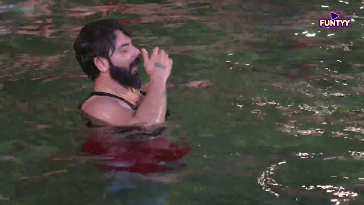 Screenshot Of Bold is Gold (2025) Hindi Season 01 Episodes 7 Funtyy WEB Series