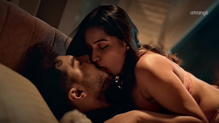 Screenshot Of C E O (2025) Hindi Season 1 Part 1 Atrangii WEB Series