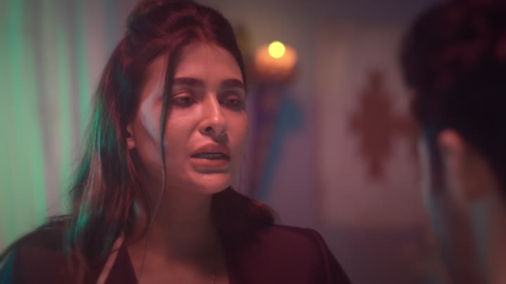 Screenshot Of Dirty Scams (2025) Hindi Season 1 Episodes 1 TO  2 Hungama WEB Series