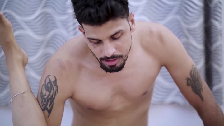 Screenshot Of Dudh Wali Bhabhi (2026) Hindi Triflicks Short Films
