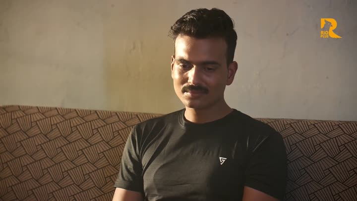 Screenshot Of Extra Class (2025) Hindi Season 01 Episodes 1 To 3 Rioplus WEB Series