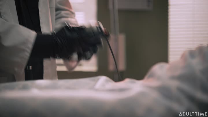 Screenshot Of Feed Me (2023) English Season 01 Episodes 02 AdultTime Web Series