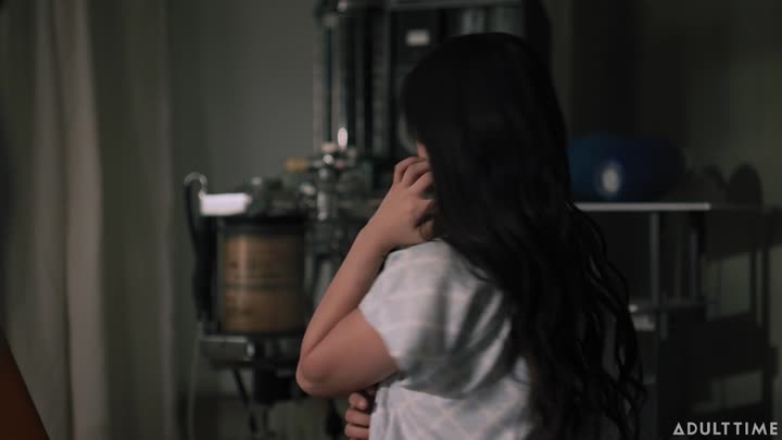Screenshot Of Feed Me (2023) English Season 01 Episodes 02 AdultTime Web Series