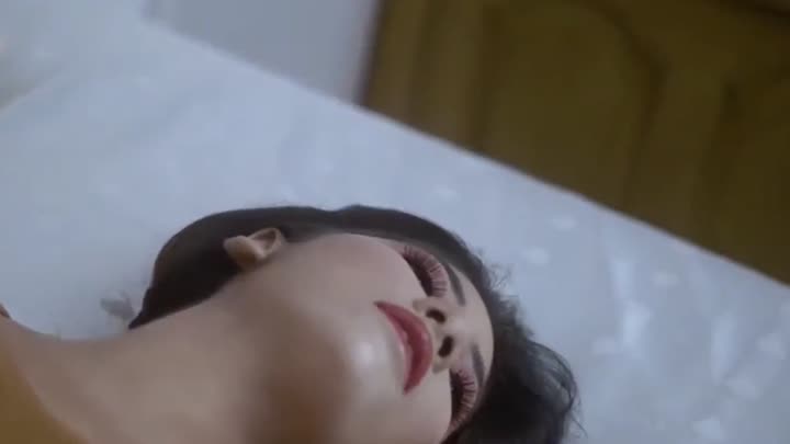 Screenshot Of Foursquare (2020) Hindi Season 1 Episodes 1 To 3 11UpMovies WEB Series