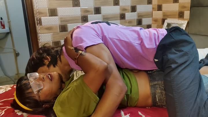 Screenshot Of Friends Girlfriend (2025) Hindi Uncut Short Films