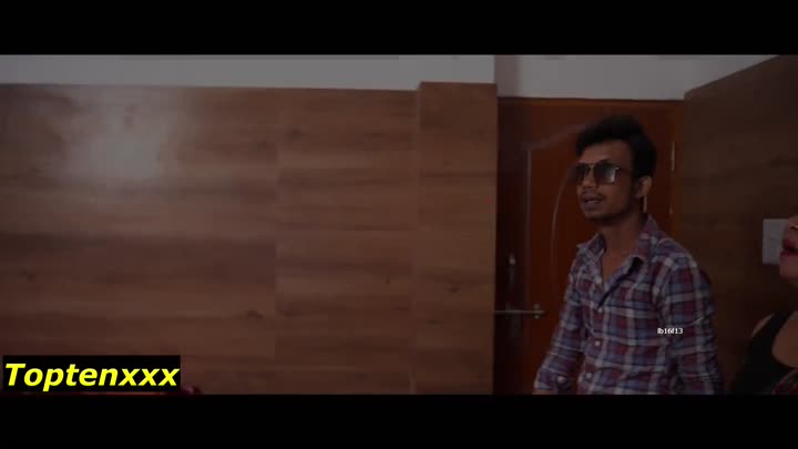 Screenshot Of Gaon Ki Ladki (2025) Hindi TopTenxxx Short Films