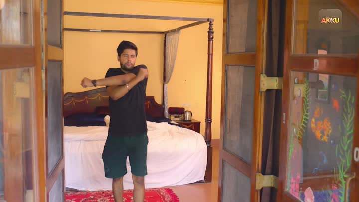 Screenshot Of Garam Ketli (2026) Hindi Season 1 Episodes 1 To 5 Akkuott WEB Series