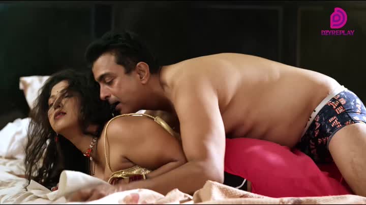 Screenshot Of Ghoonghat (2025) Hindi Season 1 Part 2 DyzrePlay WEB Series