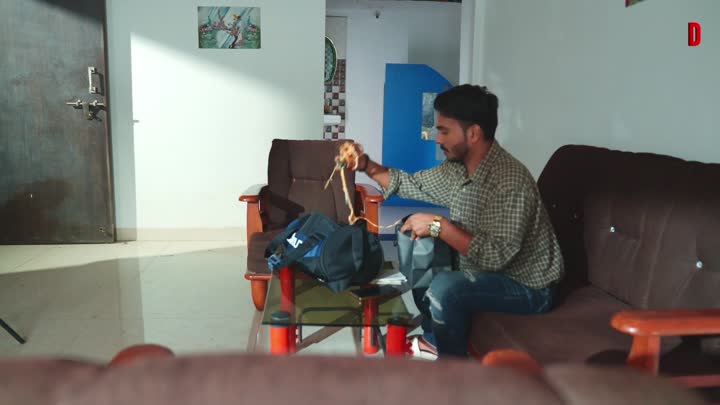 Screenshot Of Har Ek Dost Kamina Hota Hai (2026) Hindi Season 1 Part 1 DramaZone WEB Series
