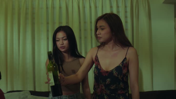 Screenshot Of Home Service (2023) Tagalog Vivamax Movie