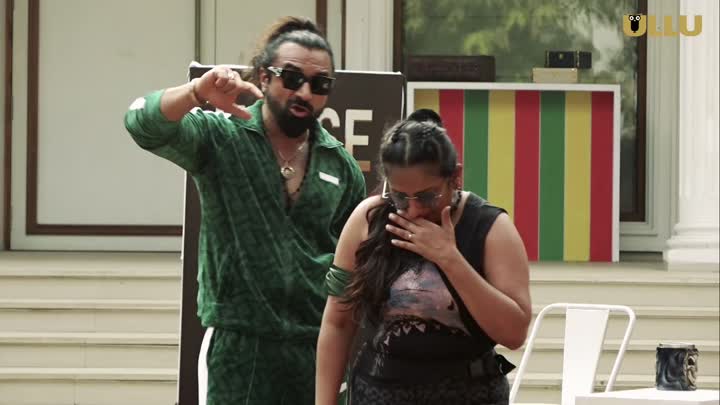 Screenshot Of House Arrest (2025) Hindi Season 01 Episodes 6 ULLU WEB Series