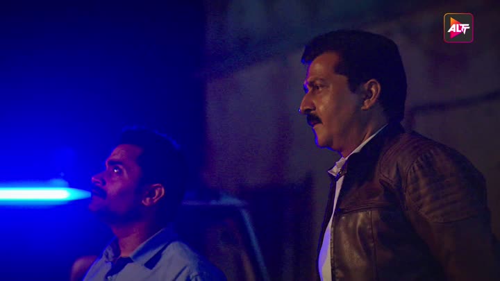 Screenshot Of Ishq Katilana (2025) Hindi (Season 1 Episodes 3 REPACK ) AltBalaji WEB Serie