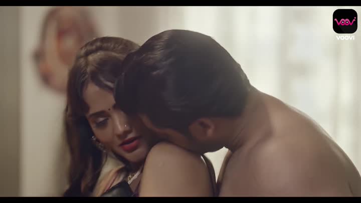 Screenshot Of Jaan Bujh Kar (2023) Season 2 Episode 2 Hindi Voovi Web Series