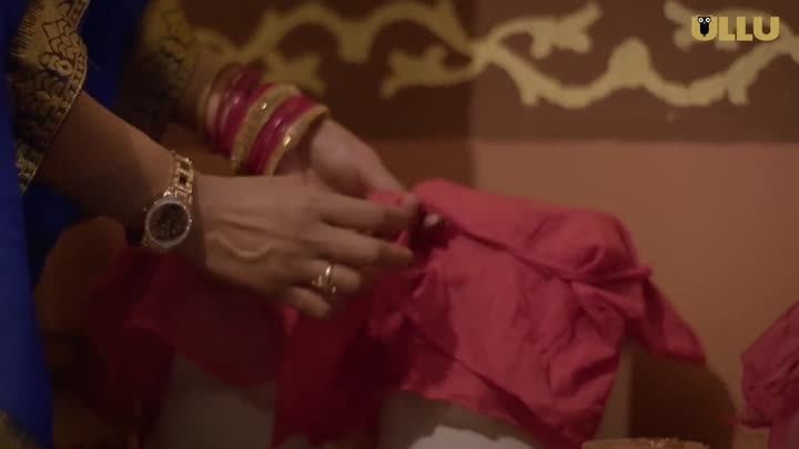 Screenshot Of Jane Anjane Mein (2020) Hindi Season 01 Episodes 1 To 2 ULLU WEB Series