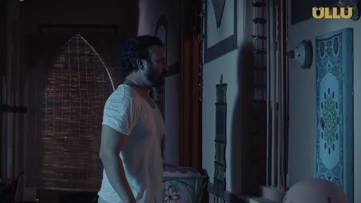 Screenshot Of Jane Anjane Mein (2021) Hindi Season 03 Episodes 1 To 2 ULLU WEB Series