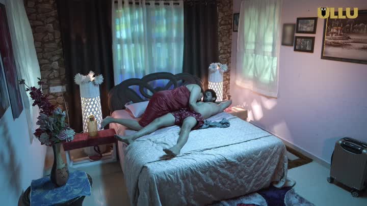 Screenshot Of Jane Anjane Mein (2021) Hindi Season 04 Episodes 1 To 2 ULLU WEB Series