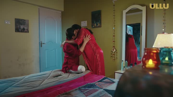 Screenshot Of Lag Ja Gale (2025) Hindi Season 01 Part 01 ULLU WEB Series