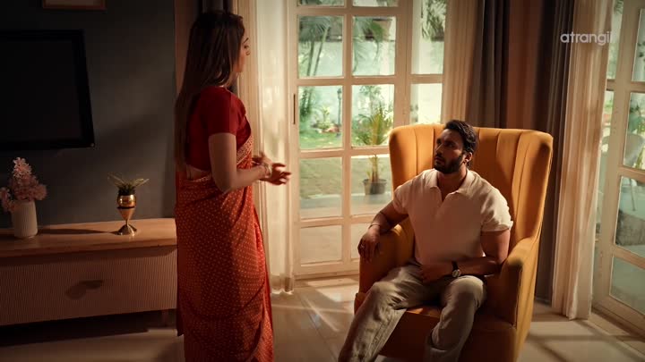 Screenshot Of London Dreams (2025) Hindi Season 1 Part 2 Atrangii WEB Series