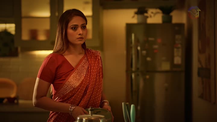Screenshot Of London Dreams (2025) Hindi Season 1 Part 2 Atrangii WEB Series