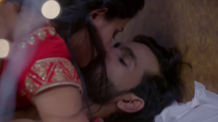 Screenshot Of Malai (2026) Hindi Season 1 Episodes 1 To 2 UNRATED WEB Series