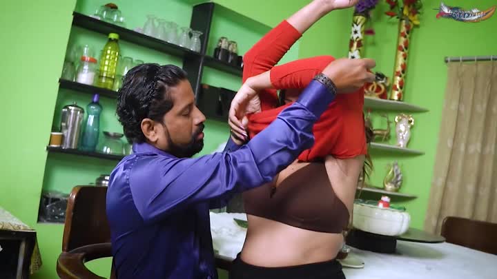 Screenshot Of Mallu Servent (2025) Hindi GoddesMahi Short Films