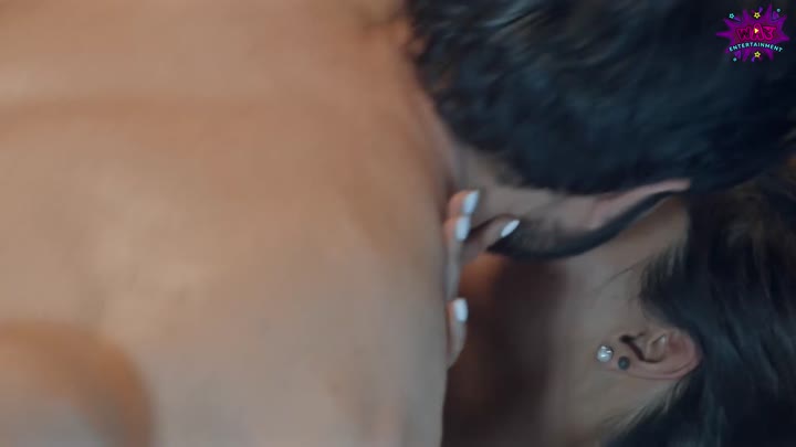 Screenshot Of Moms Boyfriend (2023) Hindi Season 01 Part 02 WOW Entertainment WEB Series