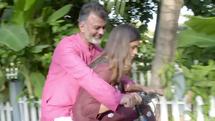 Screenshot Of Mukhiya Ji (2026) Hindi Season 1 Episodes 1 To 2 UNRATED WEB Series