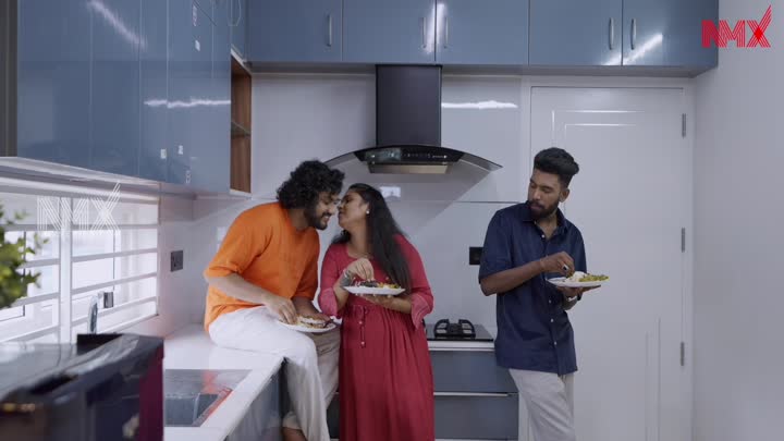 Screenshot Of Naughty Game (2025) Malayalam Season 1 Episodes 2 Nmxseries WEB Series