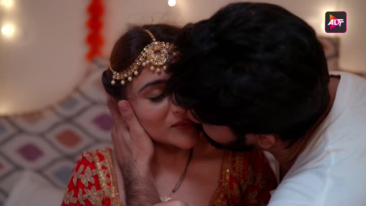 Screenshot Of Rangeen Kahaniyan (Chalava) (2025) Hindi Season 32 Episodes 1 TO 4 Added AltBalaji WEB Series