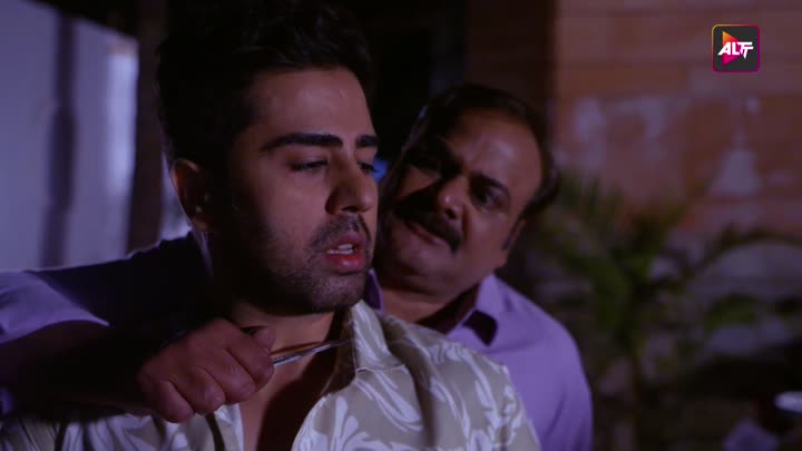 Screenshot Of Rangeen Kahaniyan (Dhak Dhak) (2025) Hindi Season 17 Episodes 1 TO 3 Added AltBalaji WEB Serie