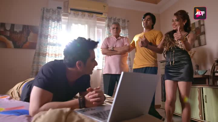 Screenshot Of Rangeen Kahaniyan (Dulha 420) (2025) Hindi Season 23 Episodes 1 TO 4 Added AltBalaji WEB Series