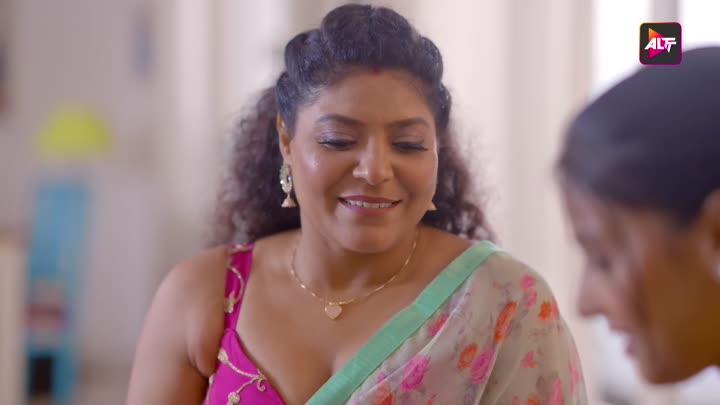 Screenshot Of Rangeen Kahaniyan (Manglik) (2025) Hindi Season 29 Episodes 1 TO 4 Added AltBalaji WEB Series