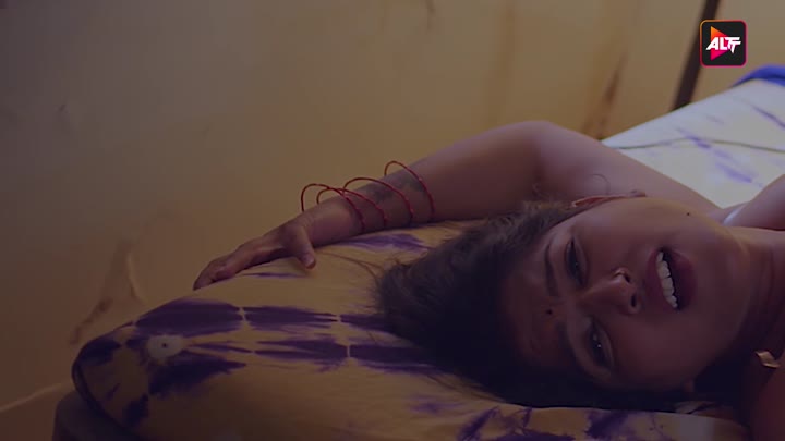 Screenshot Of Rangeen Kahaniyan (Tai Tai Phis) (2025) Hindi Season 24 Episodes 1 TO 3 Added AltBalaji WEB Series