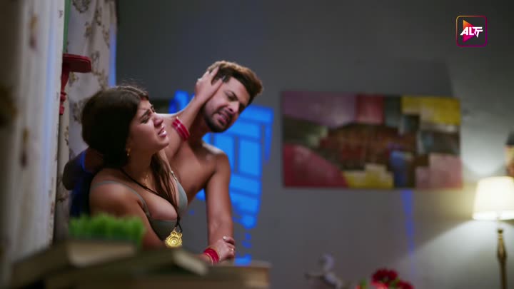 Screenshot Of Raseeli Bhabhi (2025) Hindi Season 01 Episodes 7 To 8 Added AltBalaji WEB Series