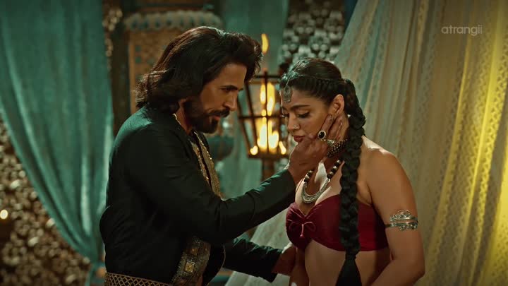 Screenshot Of Shringarika (2026) Hindi Season 1 Part 4 Atrangii WEB Series