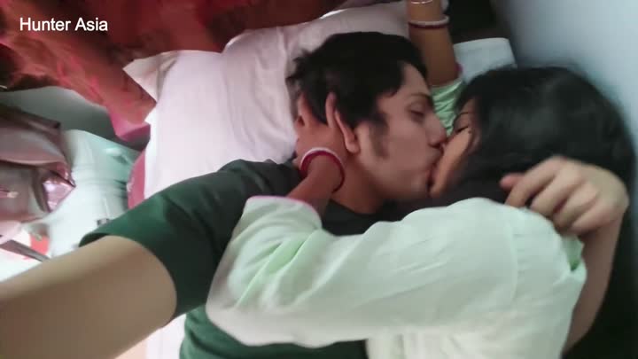 Screenshot Of Stranger in Train Part 1 (2026) Hindi Uncut Short Films
