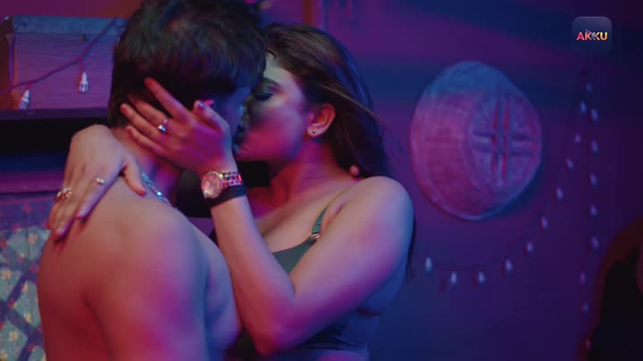 Screenshot Of Tanmay Apartment (2025) Hindi Season 1 Episodes 1 To 2 Akkuott WEB Series