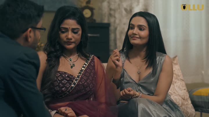Screenshot Of Tere Mere Beech Mein (2025) Hindi Season 01 Part 01 ULLU WEB Series