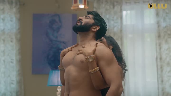 Screenshot Of Tere Mere Beech Mein (2025) Hindi Season 01 Part 02 ULLU WEB Series