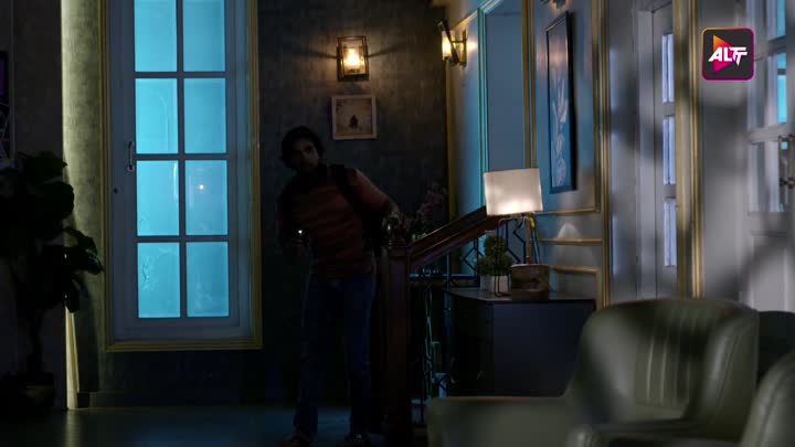 Screenshot Of Utha Patak (2025) HIndi Season 21 Episodes 22 AltBalaji WEB Series